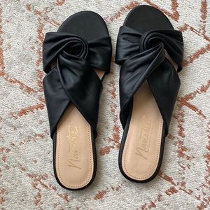 Black leather flats -size 8.5